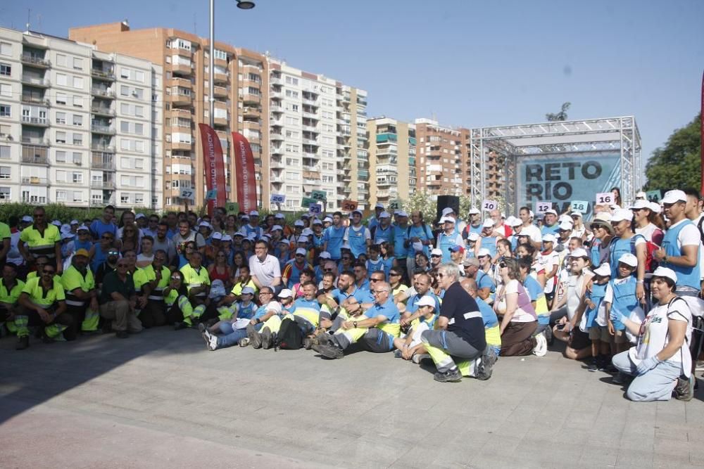 Murcia saca la basuraleza de su río