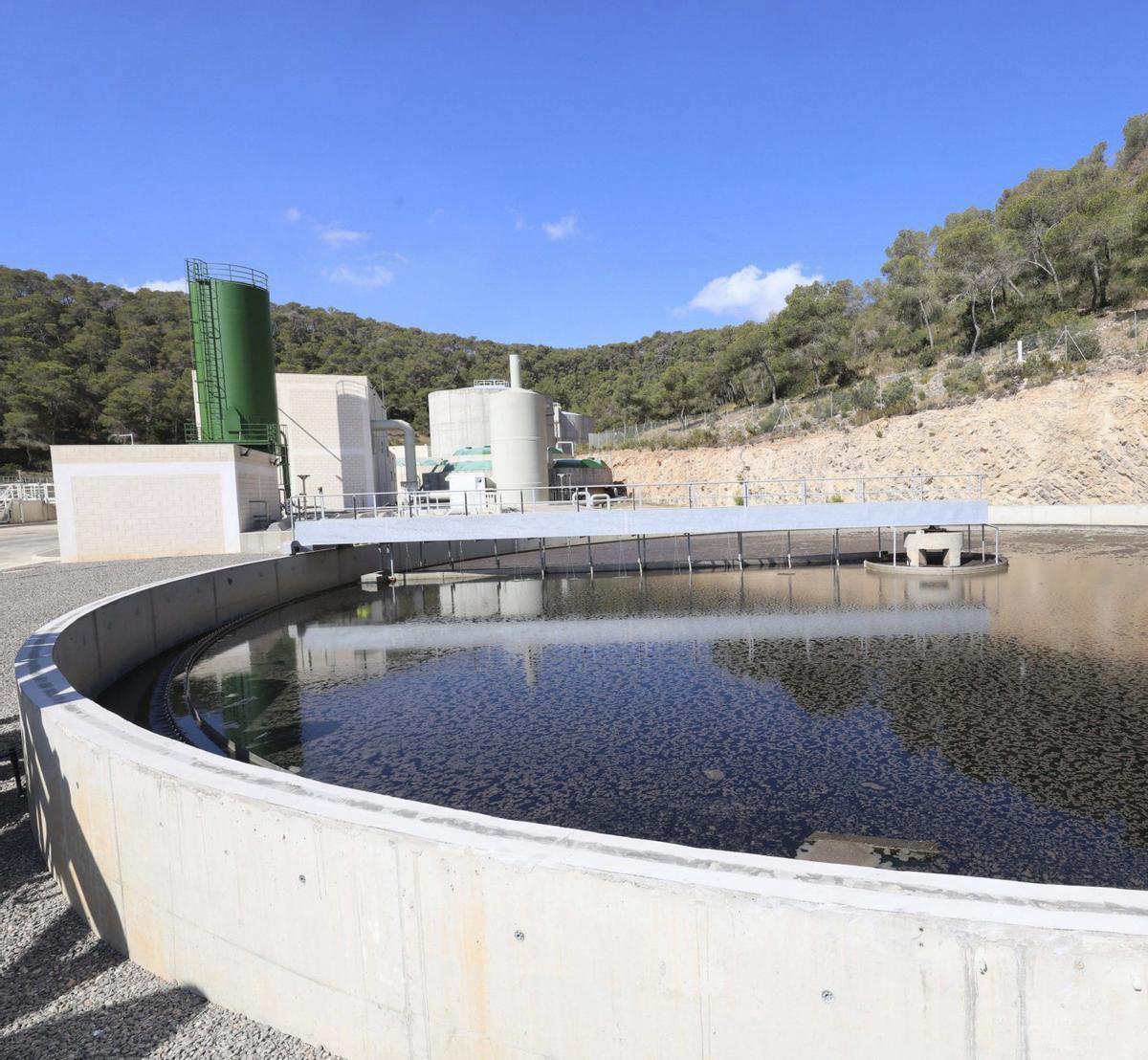 Imagen de la nueva depuradora de aguas residuales de Ibiza en  Sa Coma.  | J.A. RIERA