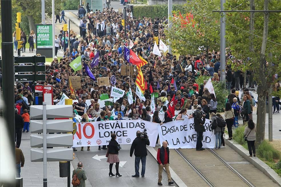 Manifestación contra la Lomce en Zaragoza