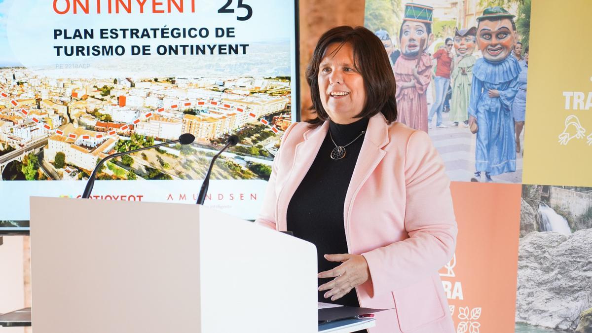 La regidora de Turismo de Ontinyent, Sayo Gandia.