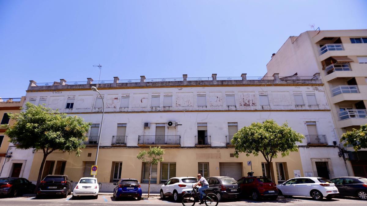 Lugar donde está prevista la construcción de un hostel en la plaza Colón.