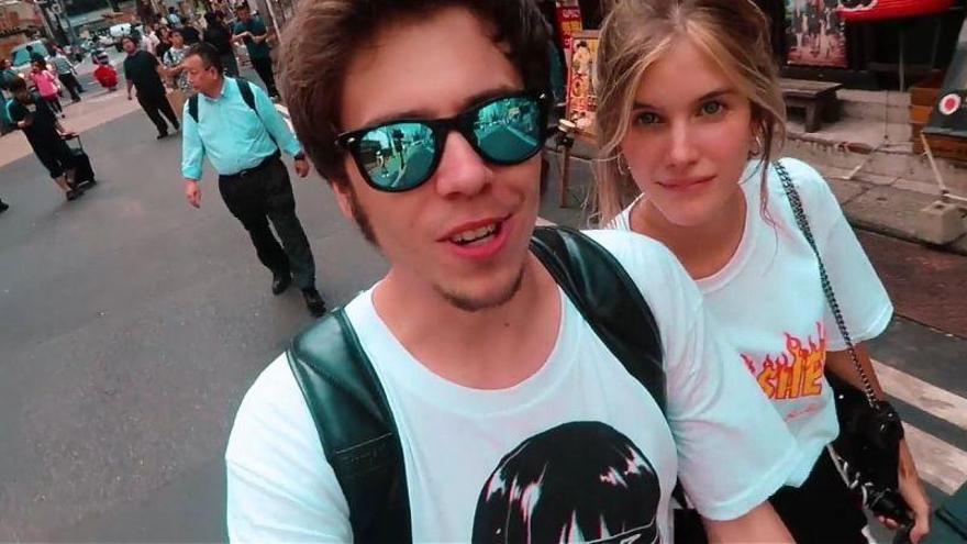 El Rubius presenta a su novia Irina para eludir a los paparazzis