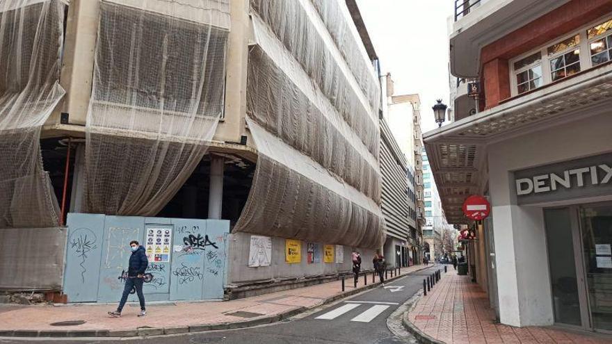 El antiguo edificio de Endesa en San Miguel interesa a 10 marcas