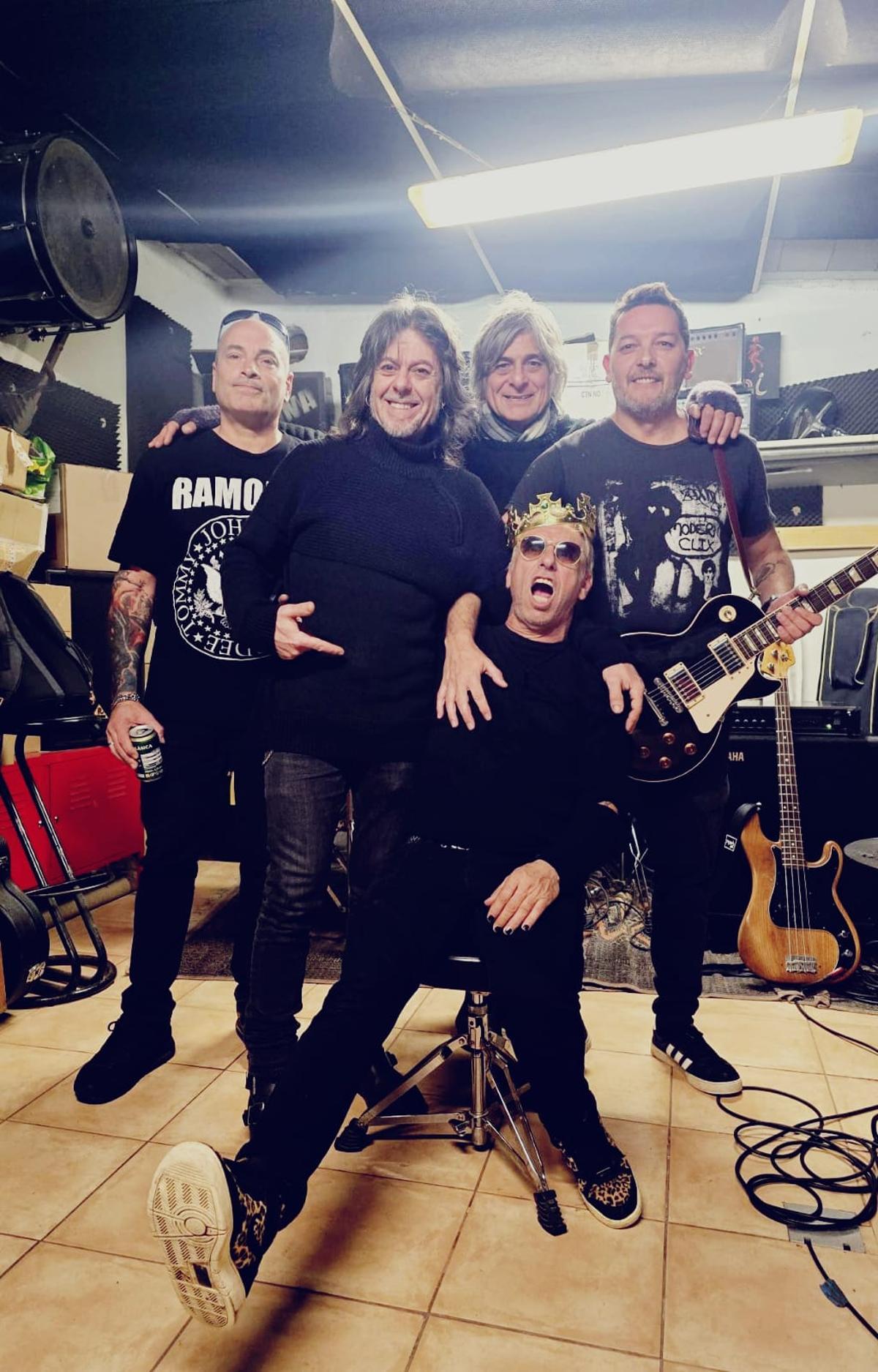 2026 empezará a ritmo de Tetoones en Es Gremi