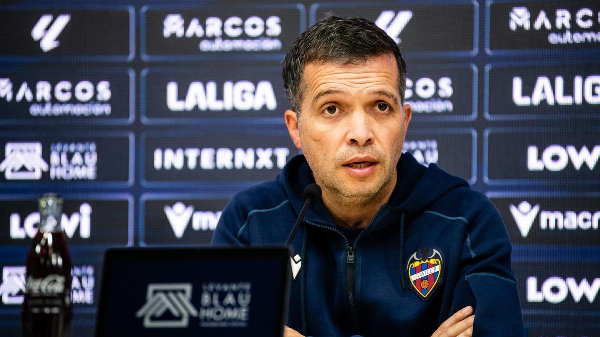 Luís Castro, entrenador del Levante UD