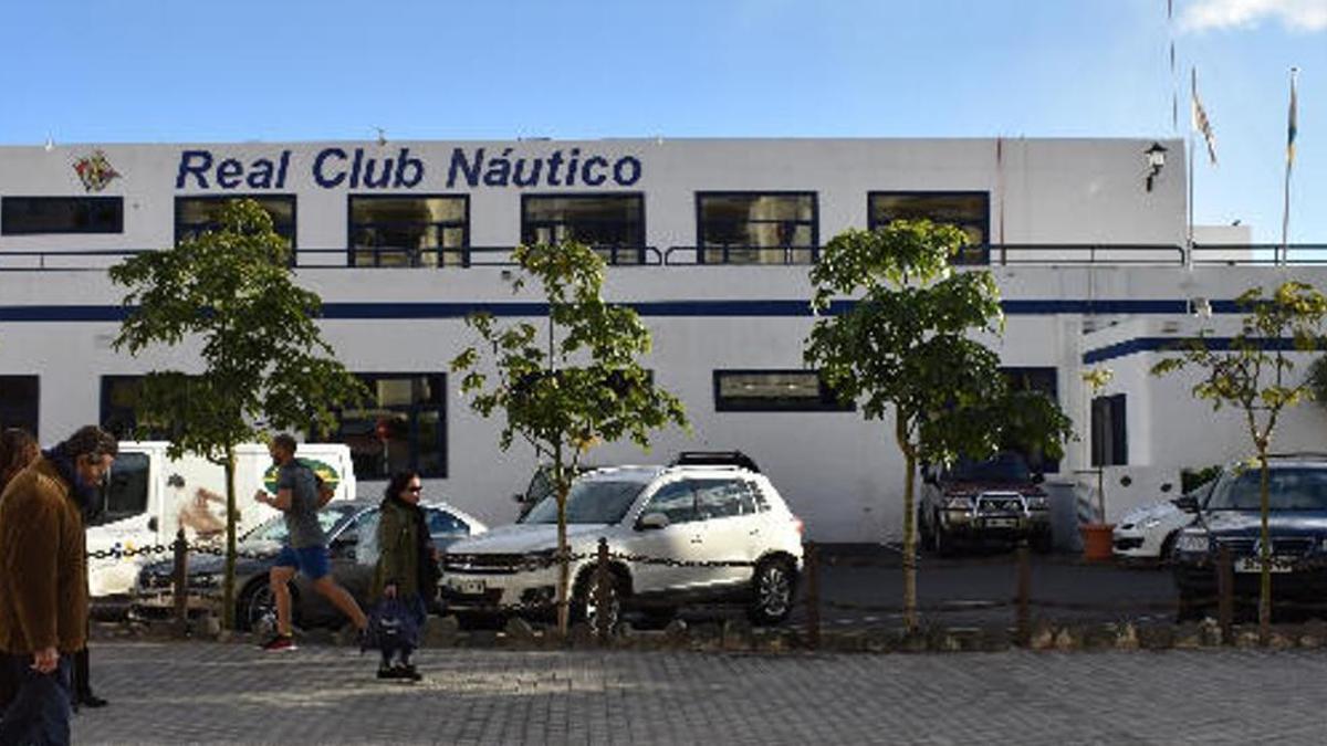 Fachada del Real Club Náutico de Arrecife, donde la FAPE celebrará su asamblea anual