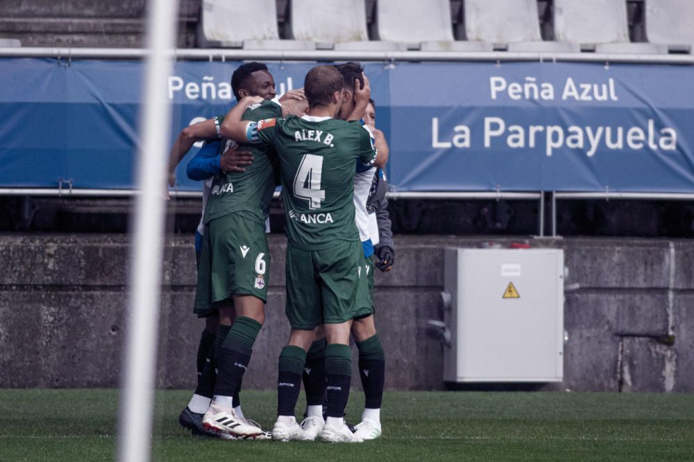 El Dépor saca un empate de su visita a Oviedo: 2-2