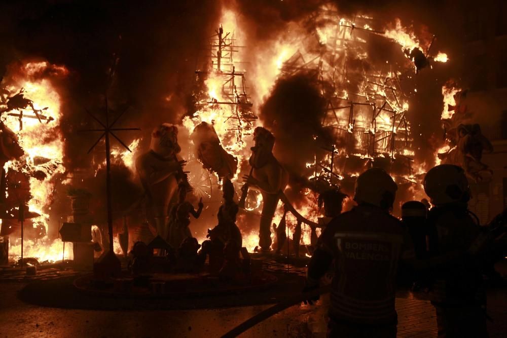 Cremà de la falla Convento Jerusalén