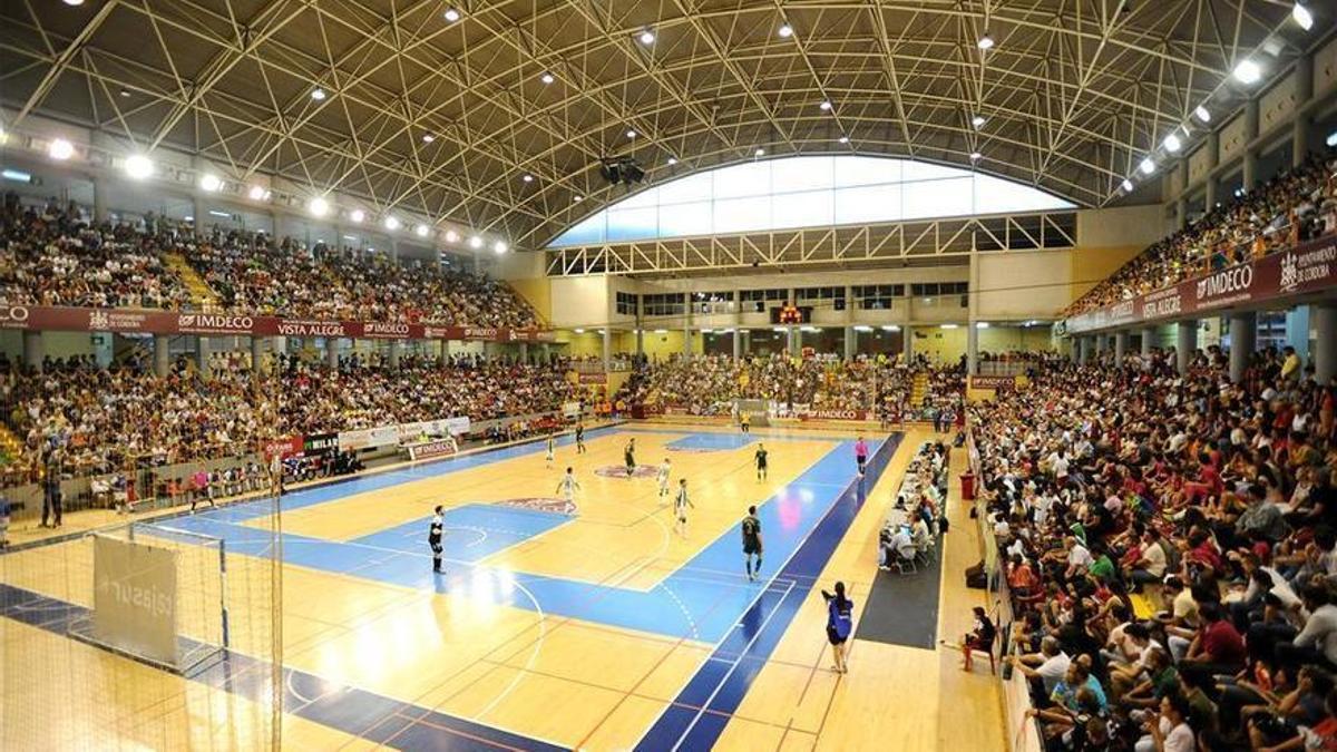 El Palacio de los Deportes de Vista Alegre en un partido del Córdoba Futsal.