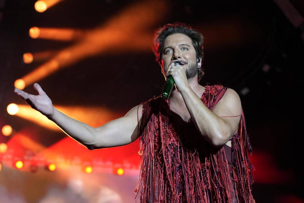 Manuel Carrasco toca en el Palau Sant Jordi dentro de su gira Salvaje