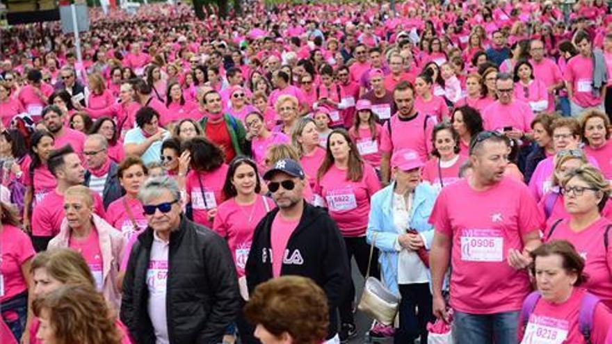 La Asociación Oncológica recauda 18.633 euros en la Marcha Rosa de Plasencia