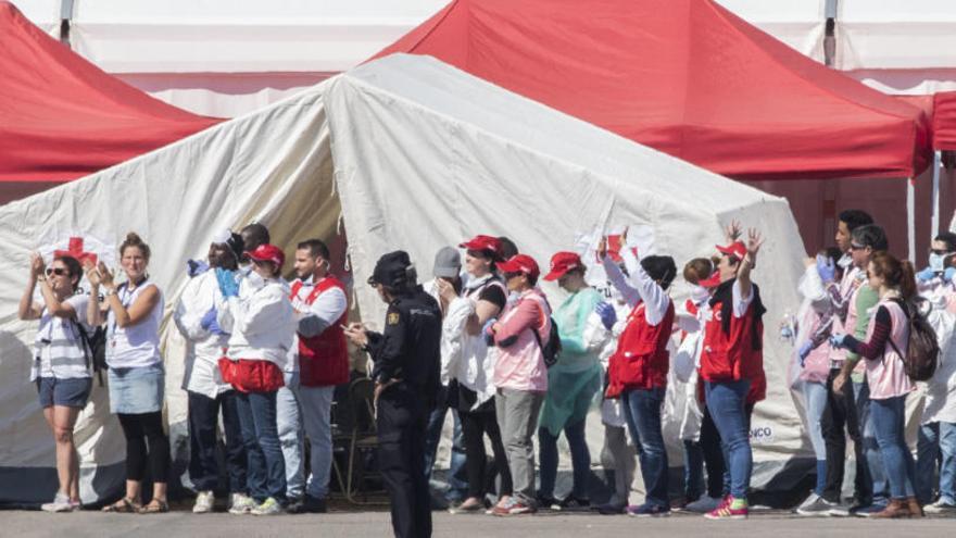 Ábalos y Montón se dejan ver en el puesto de mando