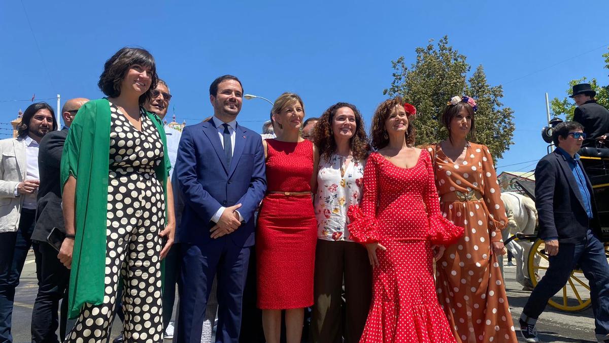 Alberto Garzón, Yolanda Díaz, Inmaculada Nieto, Esperanza García y Martina Velarde