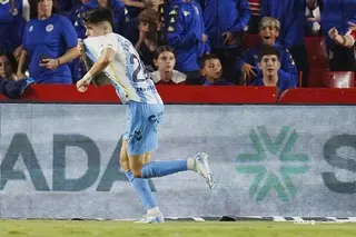 Granada CF - Málaga CF: Un punto que sabe a gloria (2-2)