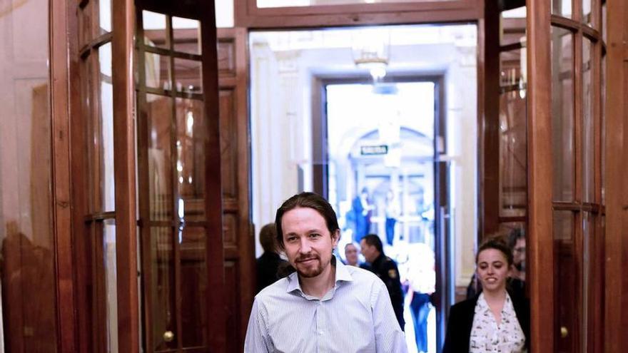 Iglesias, entrando ayer en el Congreso de los Diputados.