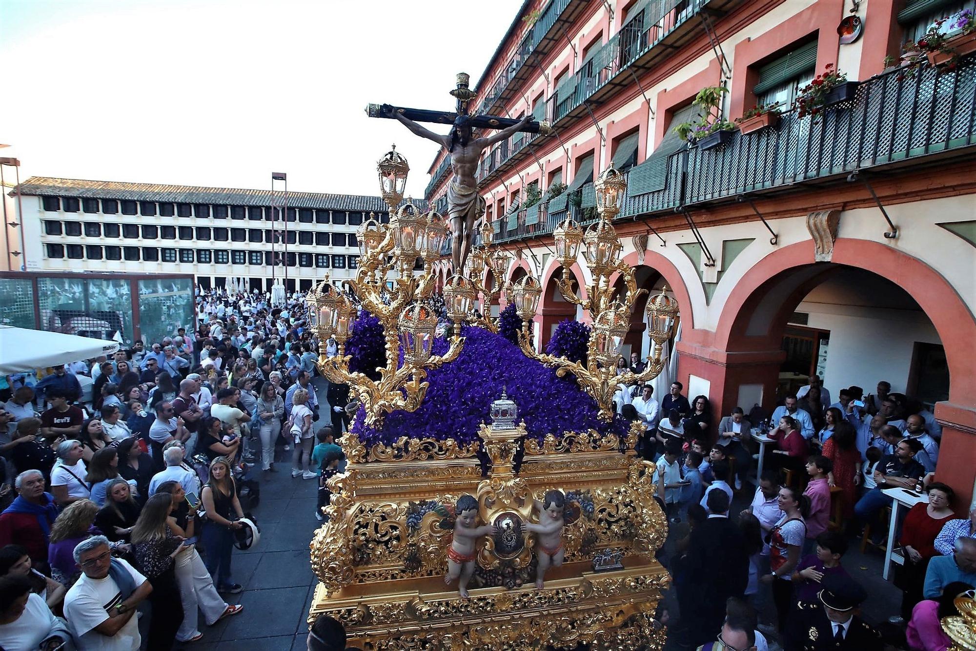 La Hermanda de la Misericordia en su estación de penitencia