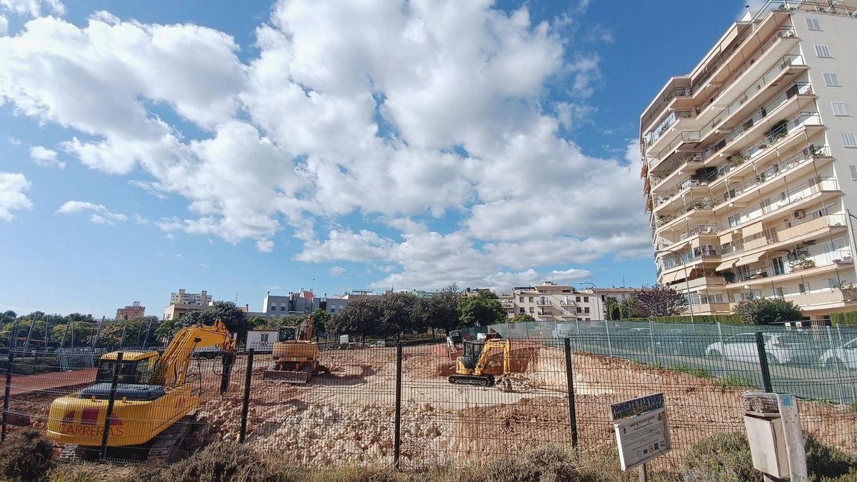 Las obras de la nueva parroquia  de Son Dameto han empezado en un solar de la calle  Josep Socías Gradolí.