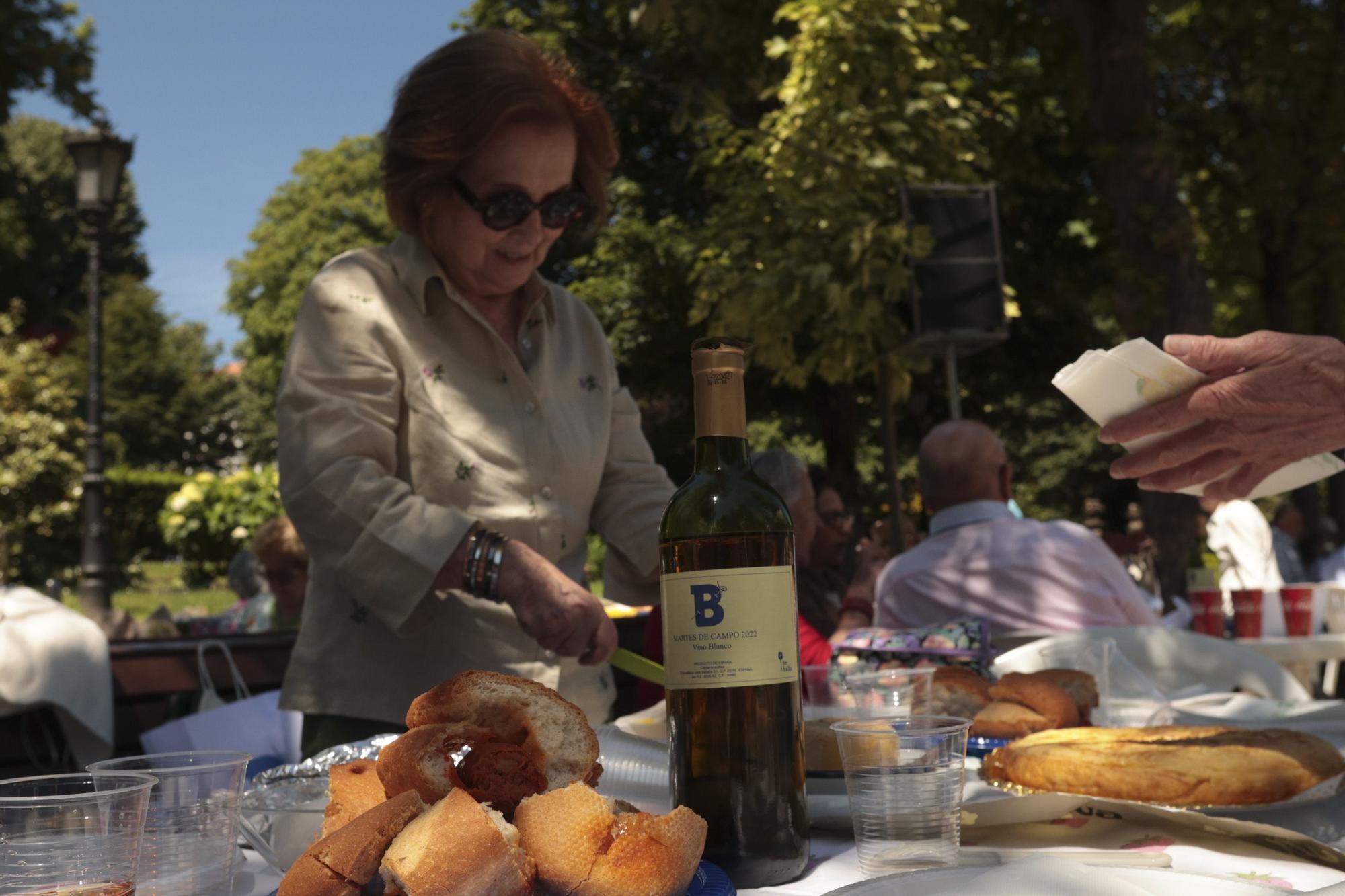 Martes de Campo: los ovetenses comienzan la fiesta