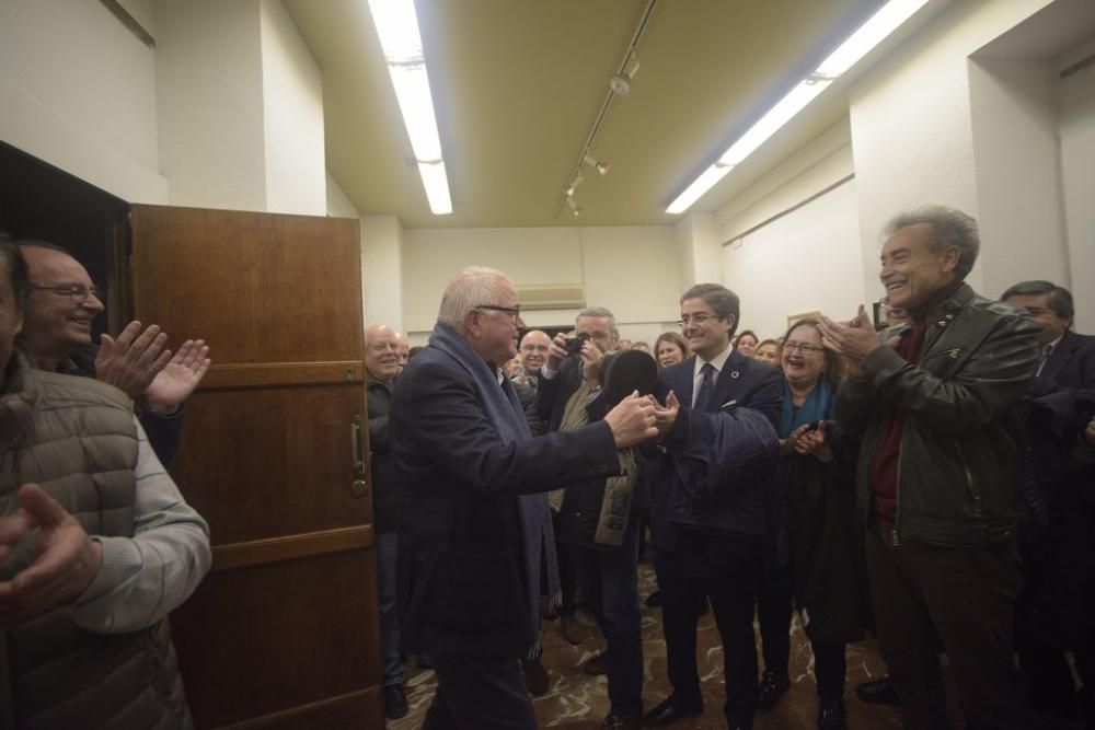 Homenaje a Manuel Fernández-Delgado en la galería Chys de Murcia