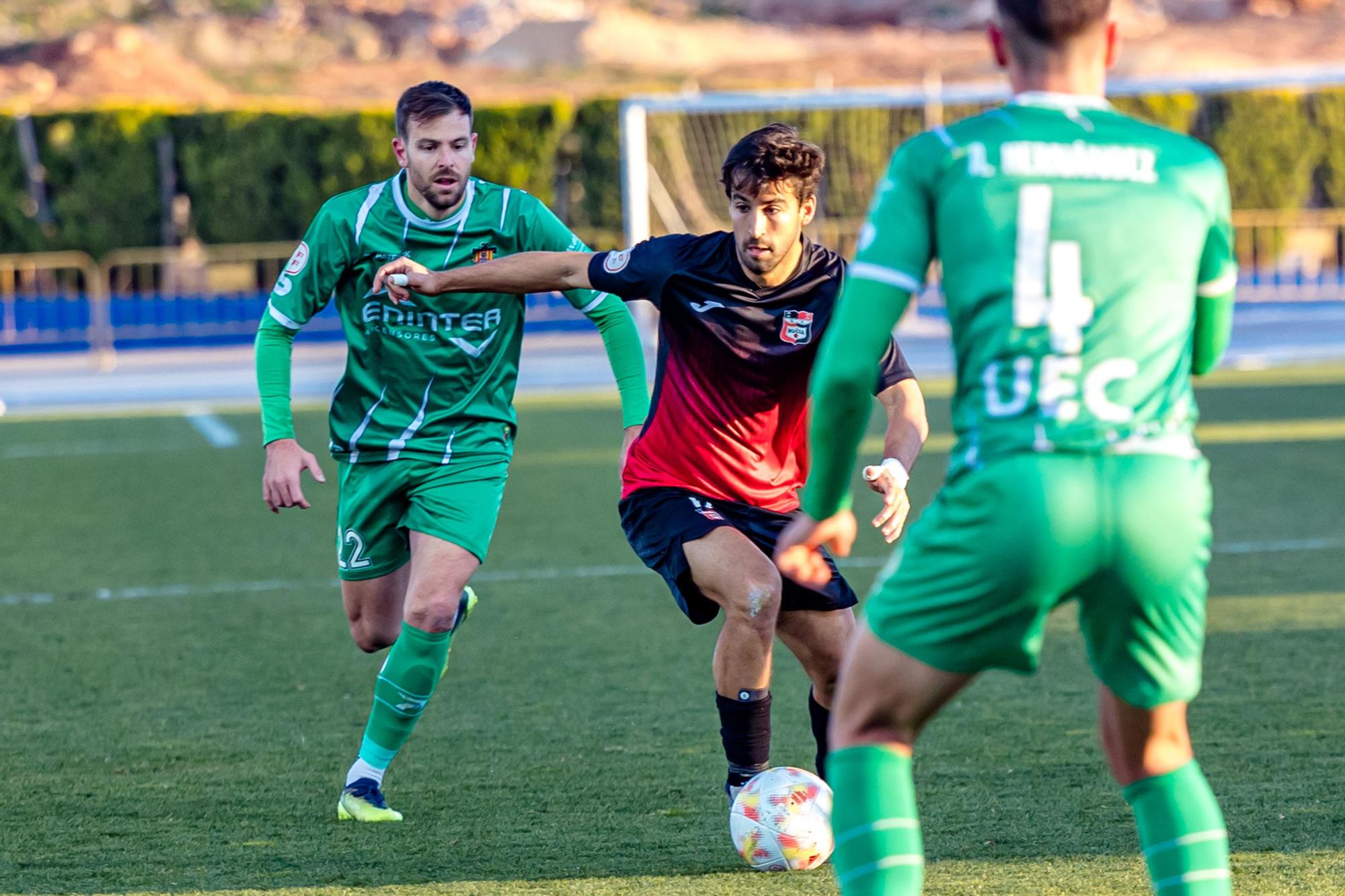 La Nucía empata 1-1 contra el Cornellà