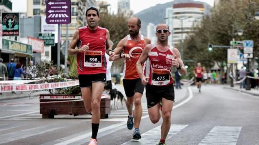 El medio maratón de Benidorm reúne a 3.000 atletas