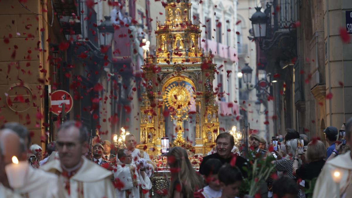 València se vuelca con su "Festa Grossa"