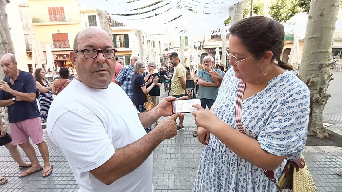 La vecina Francisca Pericàs muestra la afectación del trazado sobre diversos elementos patrimoniales de 'sa Marjal'.