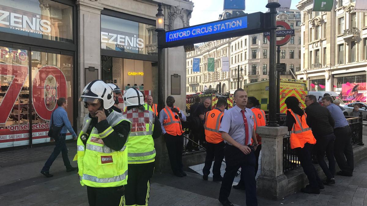 El racisme i la misogínia estan molt estesos en els bombers de Londres El racisme i la misogínia estan molt estesos en els bombers de Londres