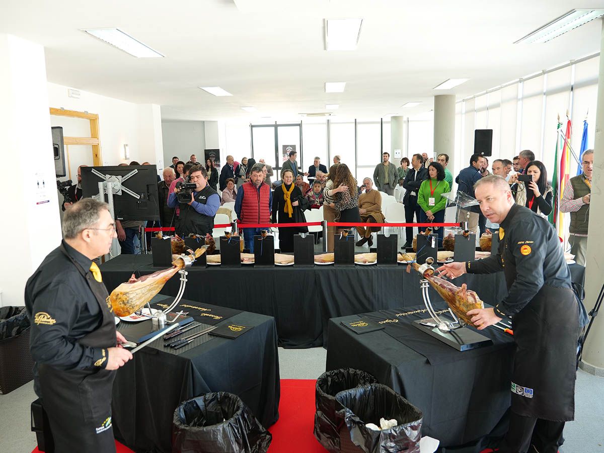 El concurso del mejor jamón de Los Pedroches en imágenes