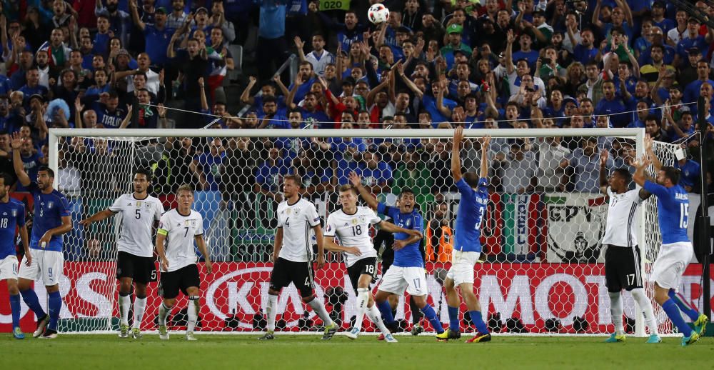 Alemanya supera Itàlia als penals