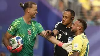 Quién es Ismail Elfath, el árbitro que pitará el Inglaterra-Argentina