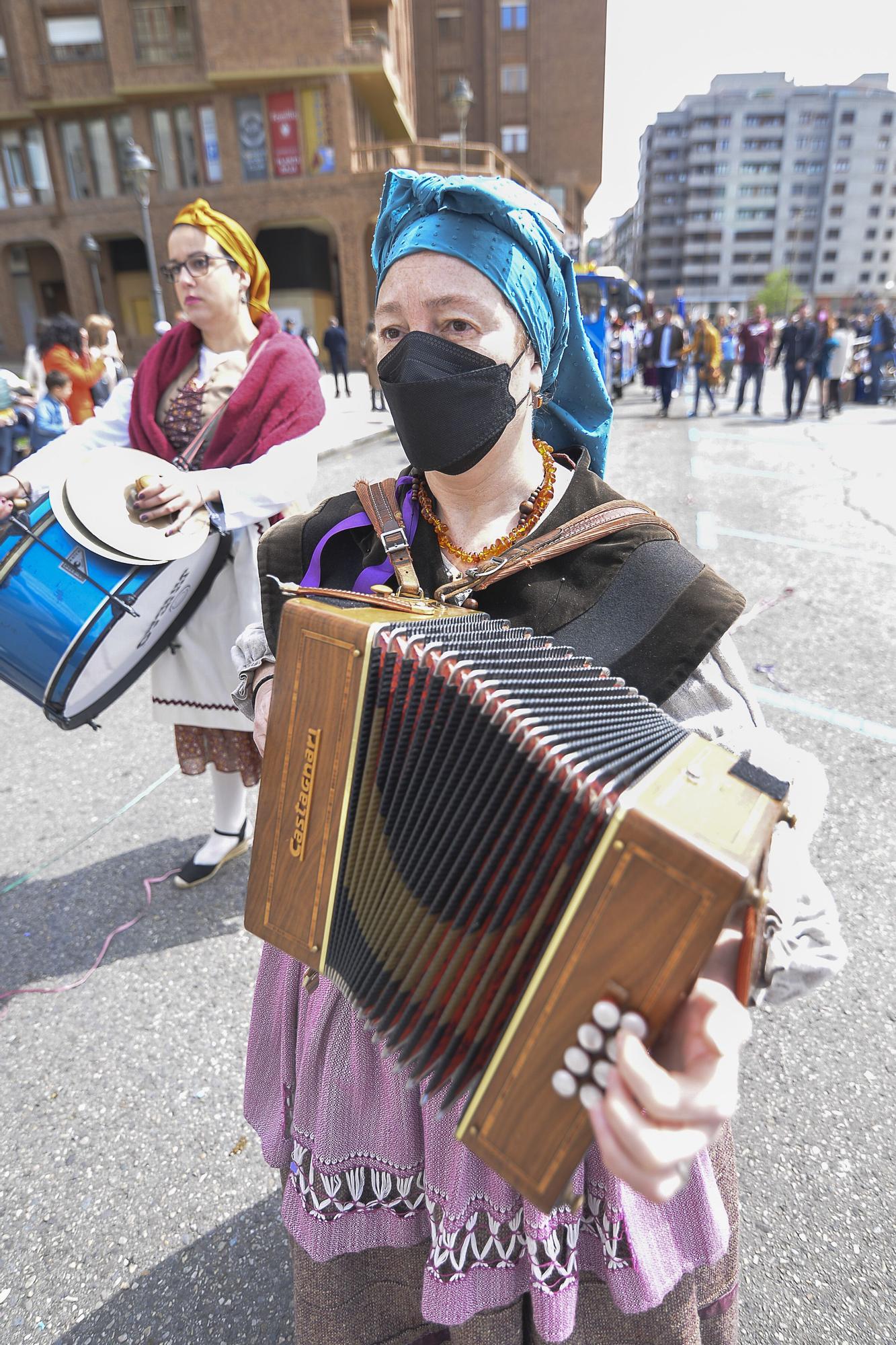 Inicio de las fiestas del Bollo de Avilés