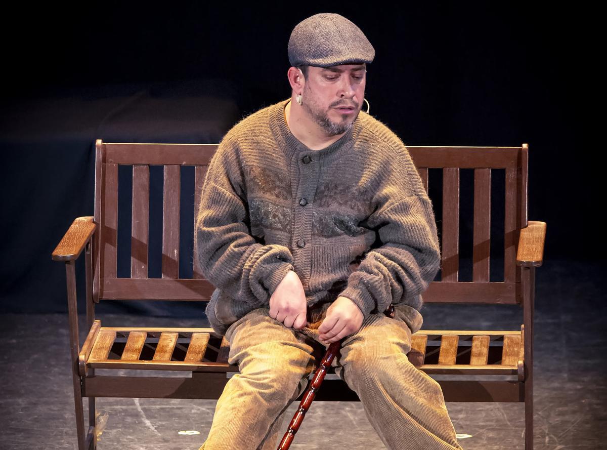 El cantante 'El Langui' se adentra en el mundo del teatro con Campeones 2