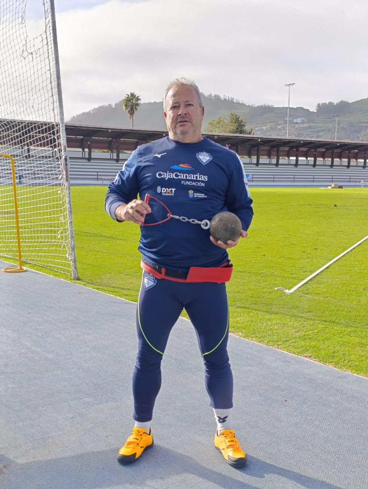 Vicente Damián González.