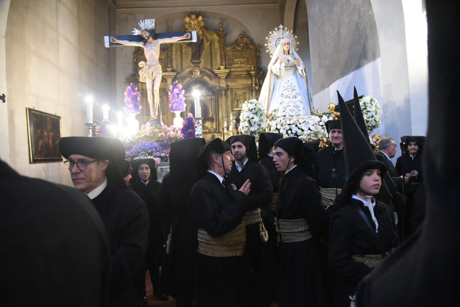 En imágenes | Procesiones del Jueves Santo en Zaragoza