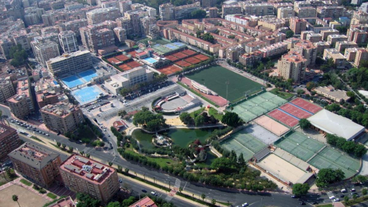 Vista aérea del Polideportivo José Barnés de Murcia. | AYTO. MURCIA