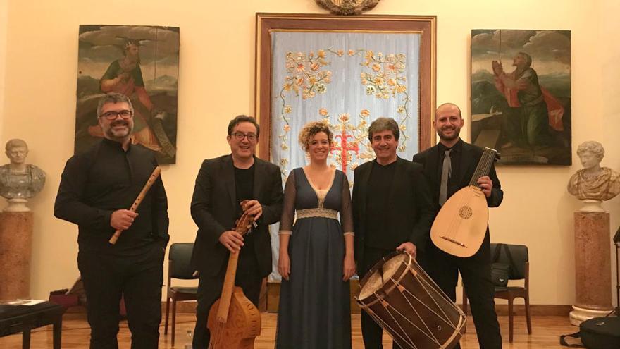 Capella de Ministrers actua a Notre-Dame amb les músiques de «Mapamundo»