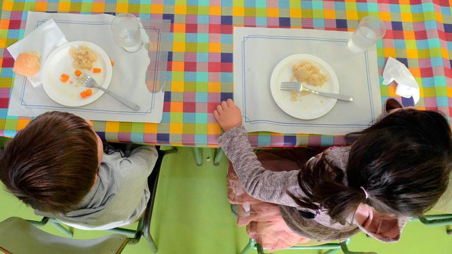 La empresa responsable del servicio procedió a retirar el plato al detectar los primeros síntomas. // N.P.