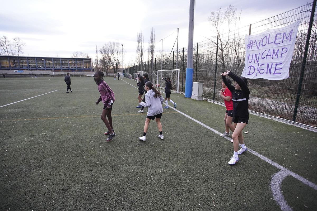 El Pontenc reclama un camp «digne»