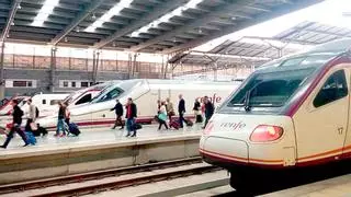 Una incidencia en la línea ferroviaria Cádiz-Madrid provoca una odisea para los viajeros