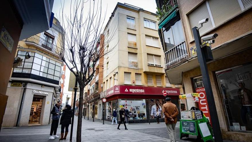 Menacho pide el microclima al no poder colocar los toldos