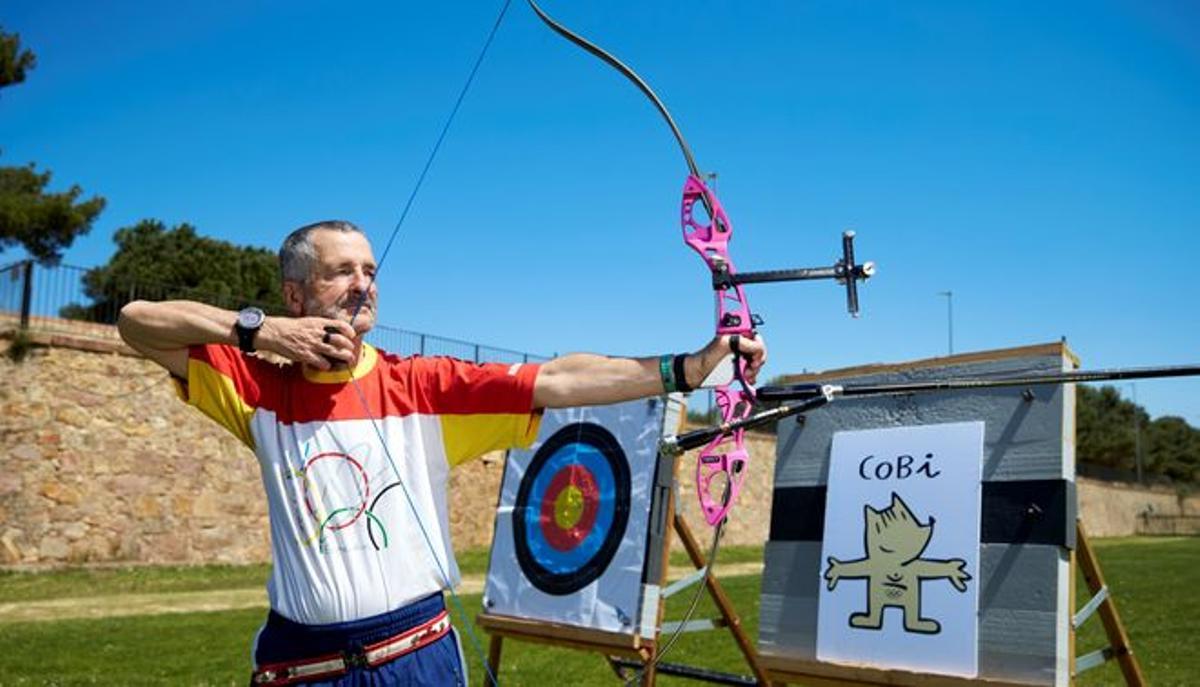 Antonio Vázquez en el Club de Tiro Olímpico de Montjuïc.