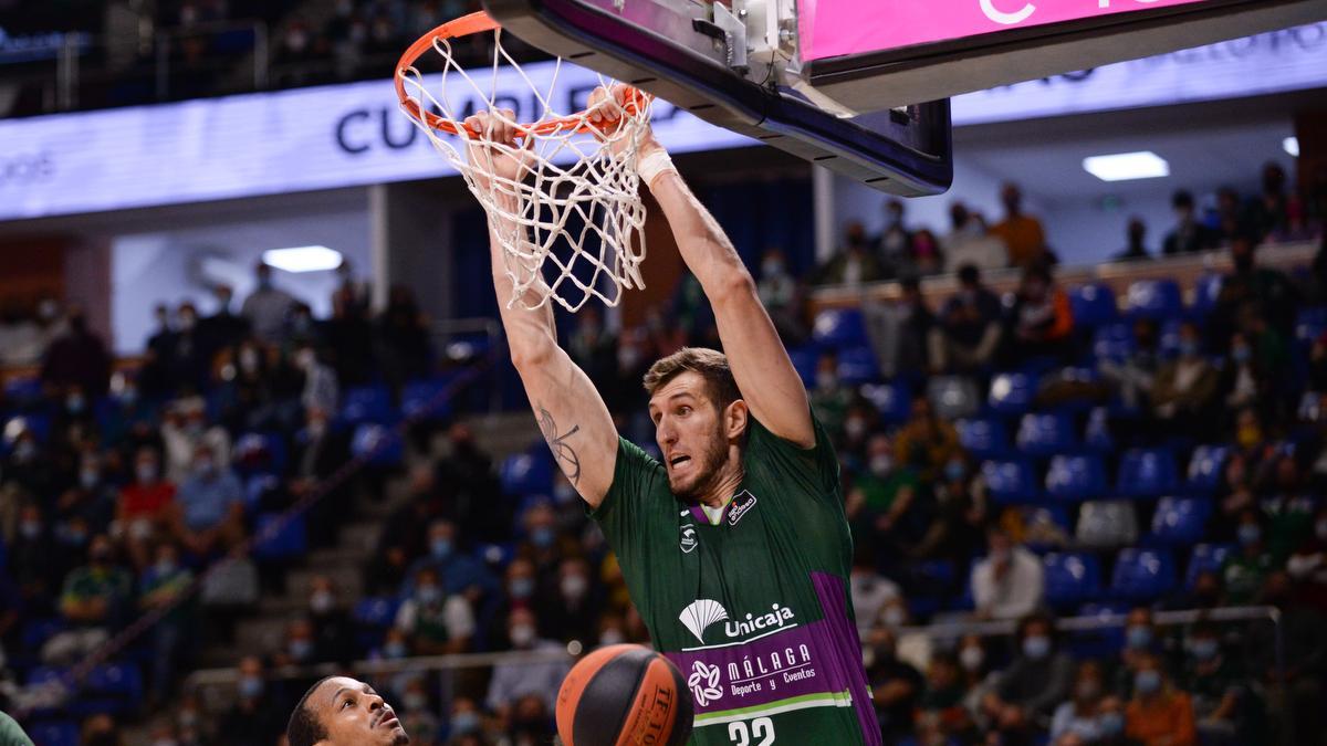 Las imágenes del Unicaja - San Pablo Burgos en el Martín Carpena.