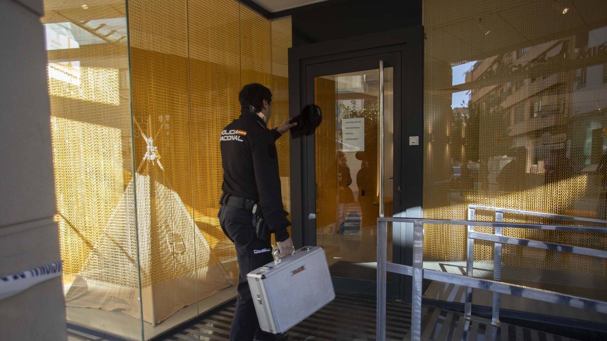 CLÍNICA VALENCIA | La clínica dental de Valencia donde fue atendida la niña de 6 años fallecida tras un tratamiento reabrirá «en pocos días»