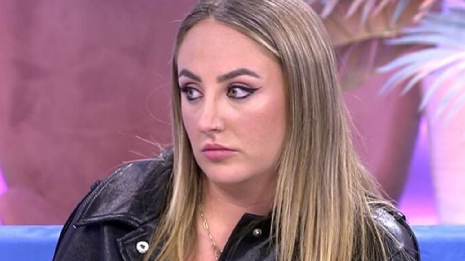 EL PROGRAMA DE ANA ROSA | Rocío Flores manda un inesperado mensaje sobre Gloria Camila: "Bastante desafortunado"