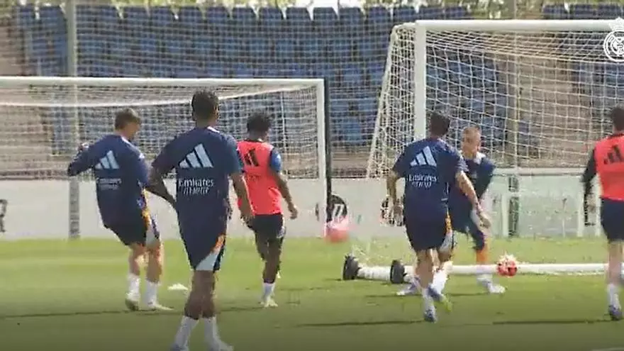 El Madrid regresa al trabajo despu谷s de la final de Copa