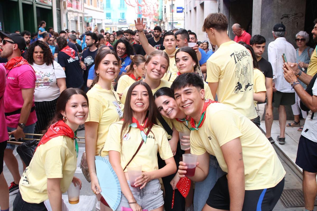 Las peñas no saben de calor y celebran a San Pedro Las peñas no saben de calor y celebran a San Pedro