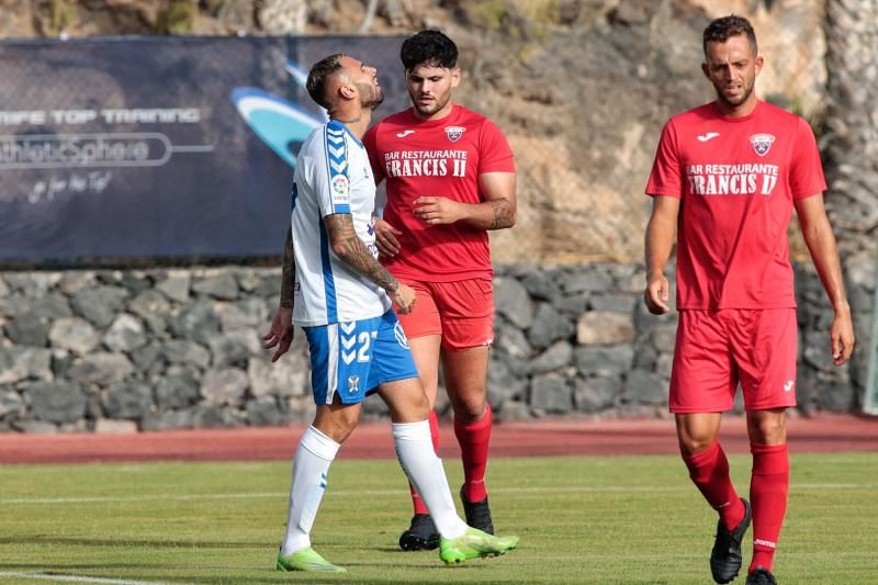 Primer partido amistoso del CD Tenerife, contra el Águilas