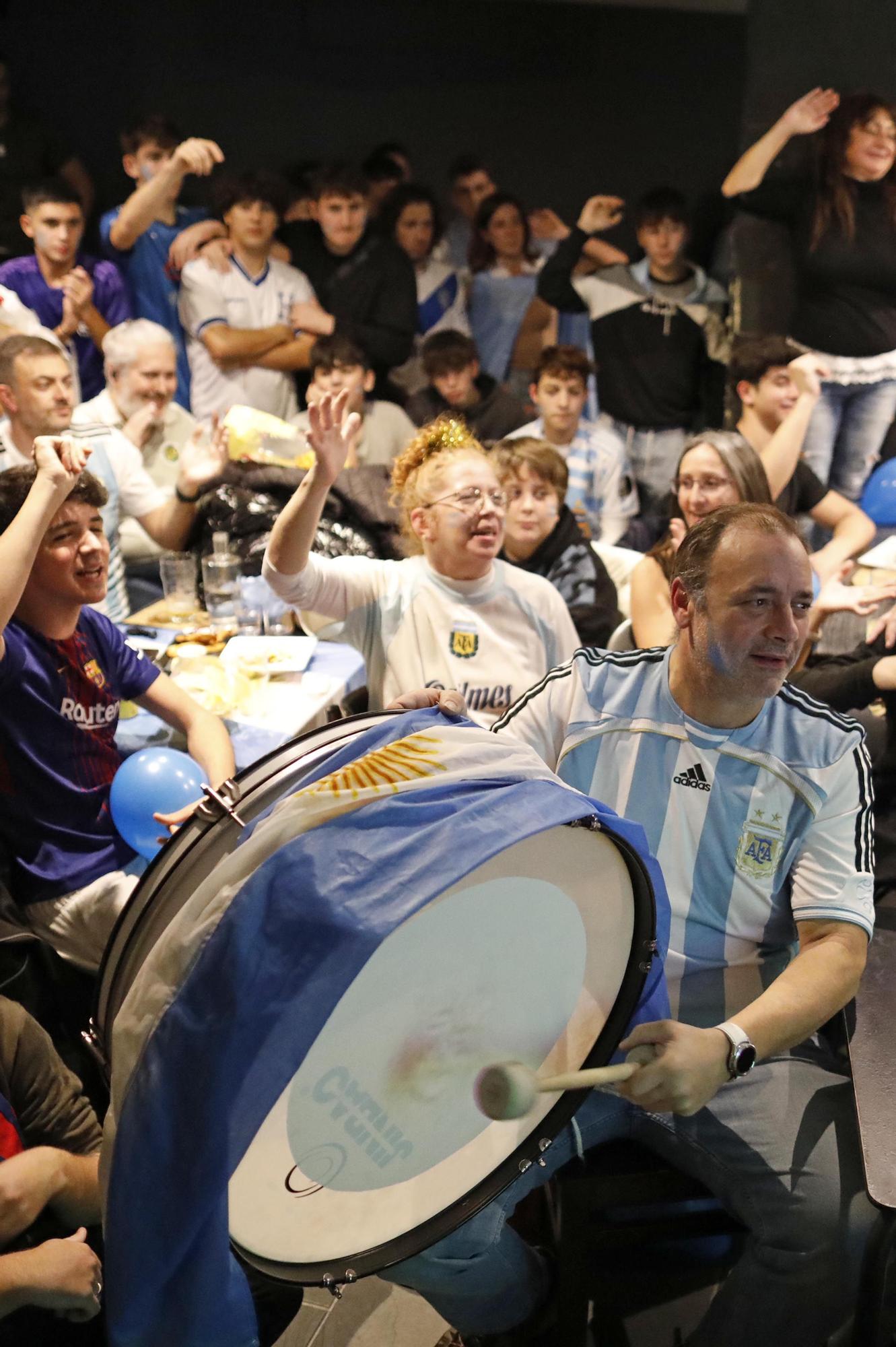 Les imatges de l'afició argentina celebrant el mundial a Girona