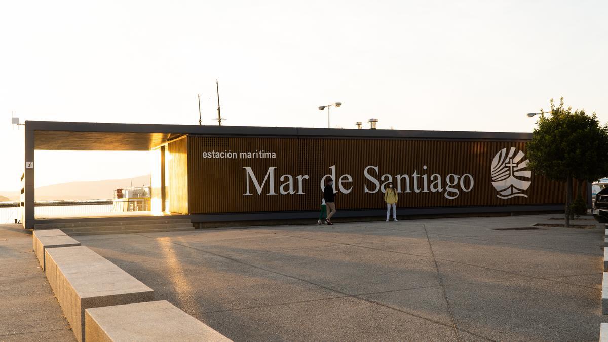Estación Marítima Mar de Santiago en Vilanova de Arousa